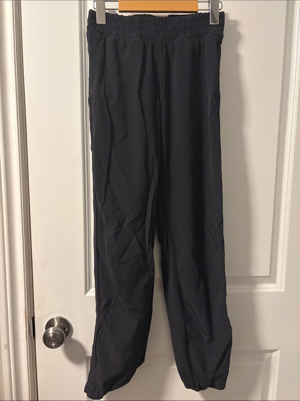 Ivivva Black Women's Jogger Sweatpants